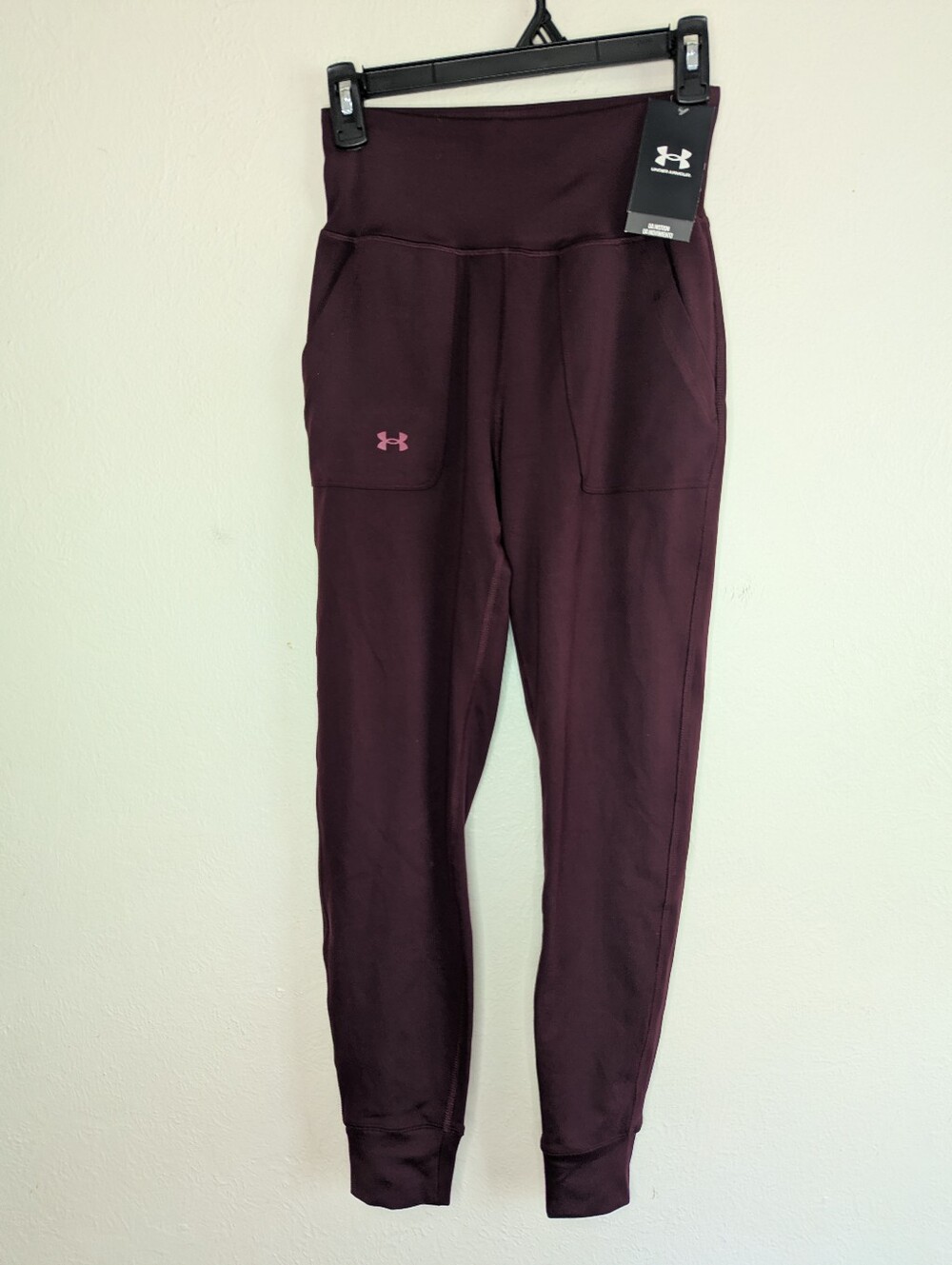 NWT Under Armour Motion Joggers Women's Size XS